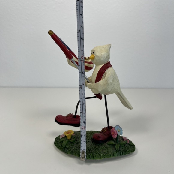 Russ Berrie" TWEET ALONG WITH ME Figurine Bird With American Flag - Picture 8 of 10